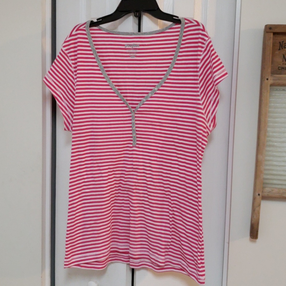 Old Navy perfect henley